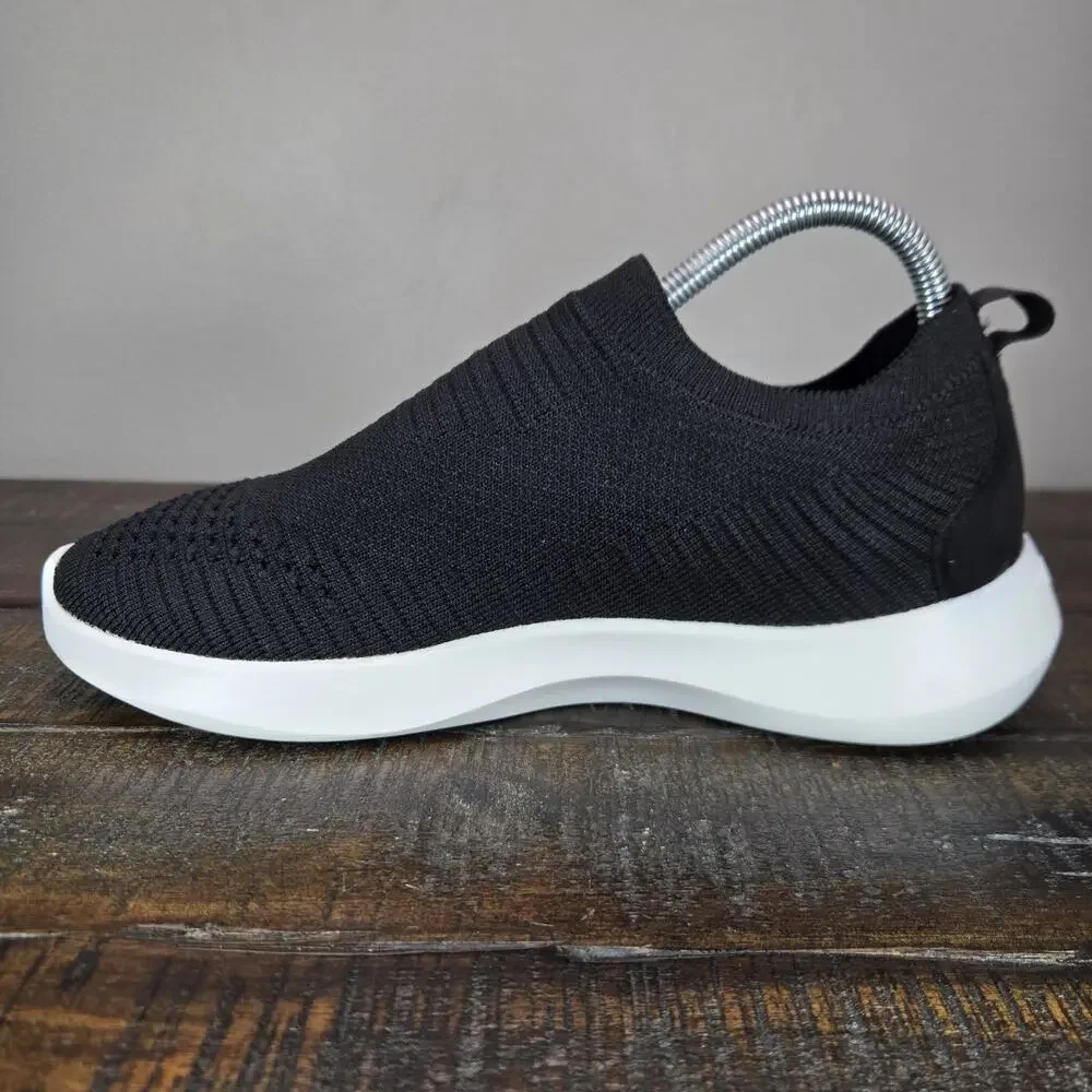 Vessi Everyday Move Slip On Womens Size 8 Waterproof Shoes Sneakers Onyx Black